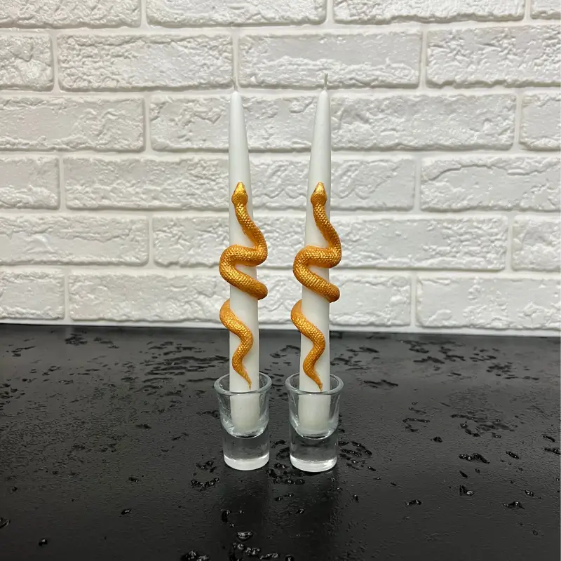 شمع قلمی طرح مار رنگ طلایی